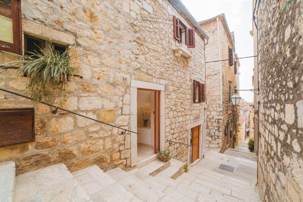 Boutique Old Town House Karkovich Villa Hvar Town Buitenkant foto