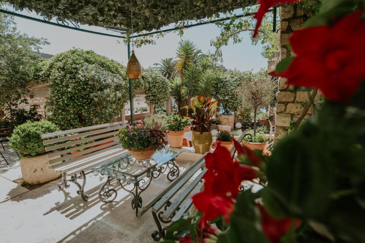 Boutique Old Town House Karkovich Villa Hvar Town Buitenkant foto