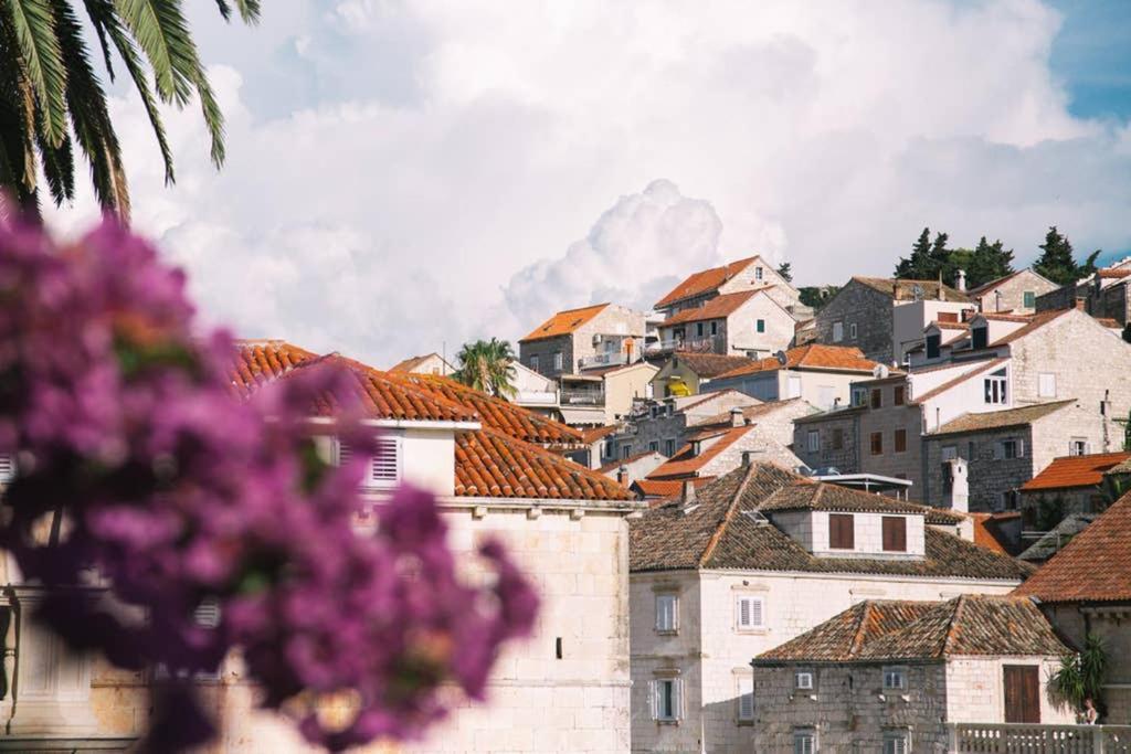 Boutique Old Town House Karkovich Villa Hvar Town Buitenkant foto